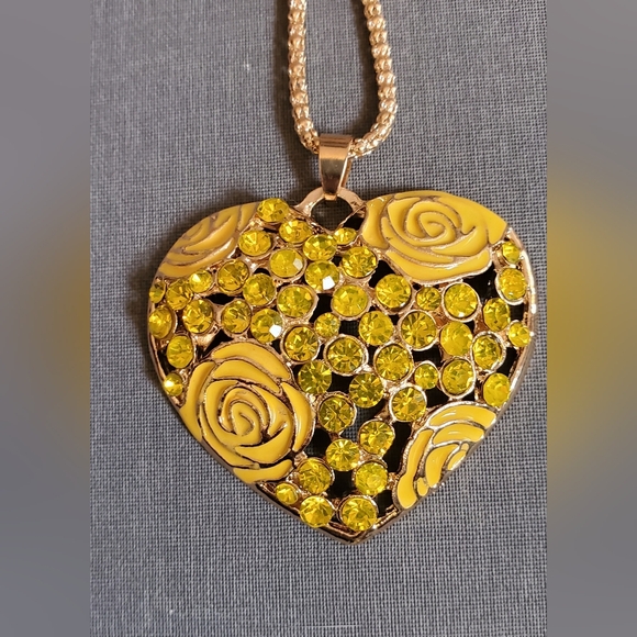 Gold-Tone Heart Pendant Necklace with Yellow Crystal and Rose Motif - Picture 2 of 3